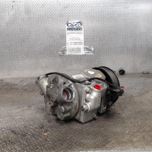 Compresseur air conditionne VOLKSWAGEN POLO 4  POLO 4 PHASE 1