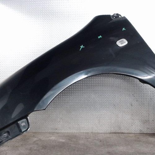 Aile avant gauche Toyota COROLLA A trois volumes 1.4 vvt-i (2001-2006)