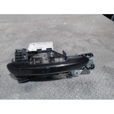 Poignee ext porte avd Vw PASSAT B6 Variant 2.0 bluetdi (2009-2010)