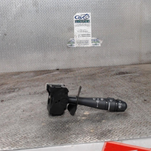 Commande essuie glace Renault CLIO II 1.5 dci (2001-2009) 3 portes
