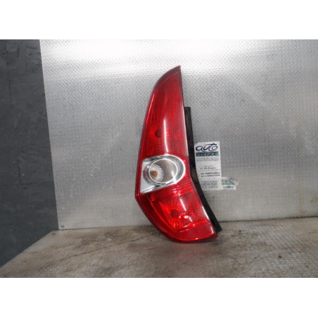 Feu arrière gauche Suzuki SPLASH 1.3 cdti (2008)