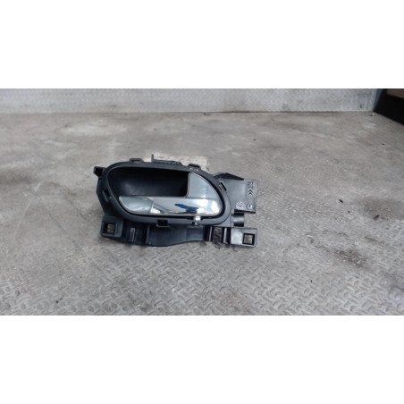Poignee int porte avd Citroën DS3 1.6 hdi 115 (2012-2015)