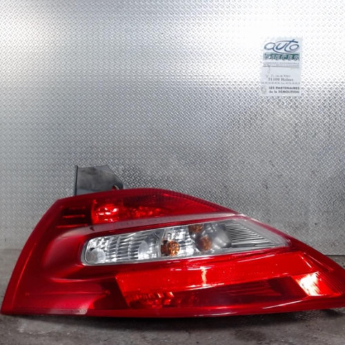 Feu arrière gauche Renault MEGANE II 1.5 dci (2003-2008)