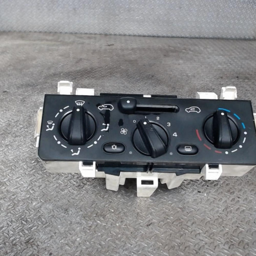 Commande de chauffage Citroën C3 I 1.4 i (2002-2010) 5 portes