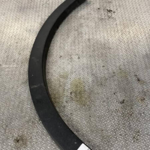 Elargisseur aile arg Ford KUGA I 2.0 tdci 4x4 (2008-2012)