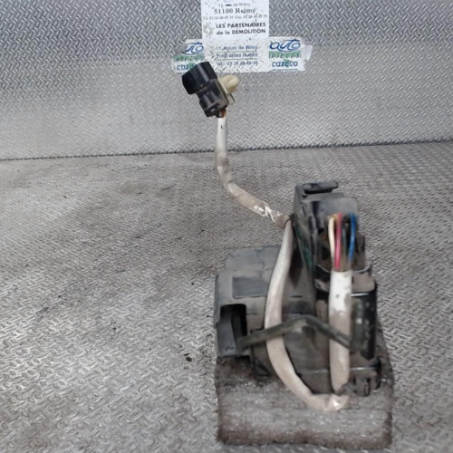 Serrure porte arg Hyundai GETZ 1.3 i (2002-2004)