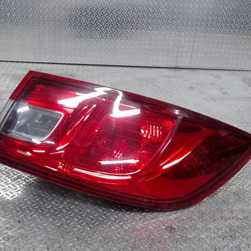 Feu arrière droit Renault CLIO IV 1.5 dci 75 (2012) 5 portes