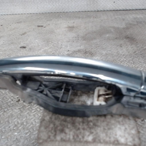 Poignee ext porte avd Seat ALTEA XL 2.0 tdi 4x4 (2007-2013)