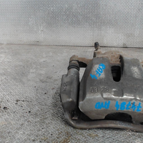 Etrier de frein avant droit Toyota RAV 4 III 2.2 d 4wd (2006-2012)