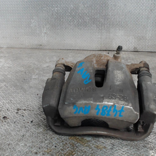 Etrier de frein avant gauche Toyota RAV 4 III 2.2 d 4wd (2006-2012)