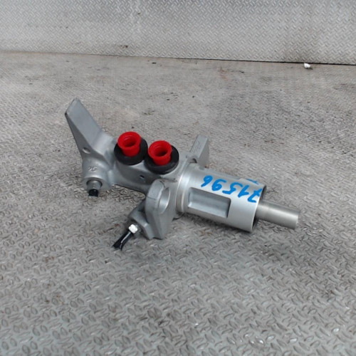 Maitre cylindre AUDI A5 1  A5 1 COUPE PHASE 1