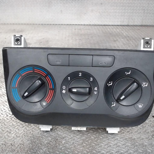 Commande de chauffage Fiat GRANDE PUNTO 1.3 d multijet (2008)