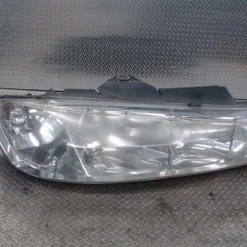 Phare droit Peugeot 406 2.0 hdi 110 (1998-2001) 4 portes