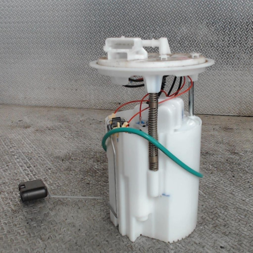 Pompe à carburant électrique Renault MEGANE IV 3-5 portes 1.2 tce 100 (2015)