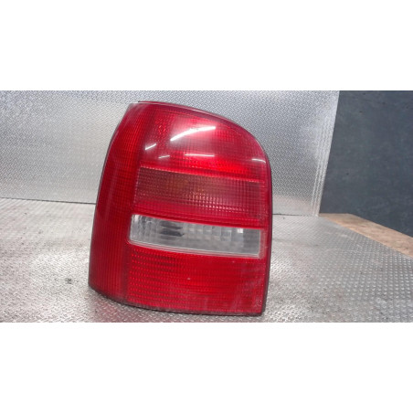 Retroviseur exterieur gauche Audi A4 B5 Avant 1.9 tdi quattro (2000-2001)