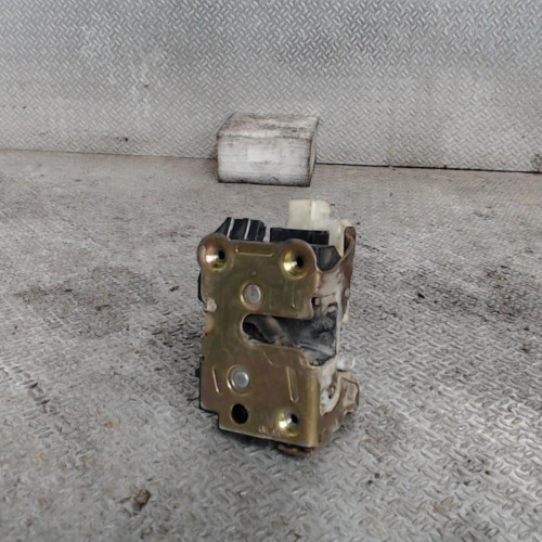 Serrure porte avd Renault KANGOO Express D 55 1.9 (1997)