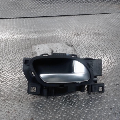 Poignee int porte avd Citroën C4 II 1.6 bluehdi 100 (2014)