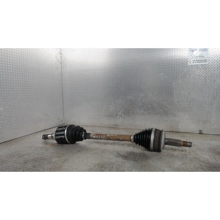 Transmission avant gauche Toyota AURIS 1.4 d-4d (2007-2012) 3 portes