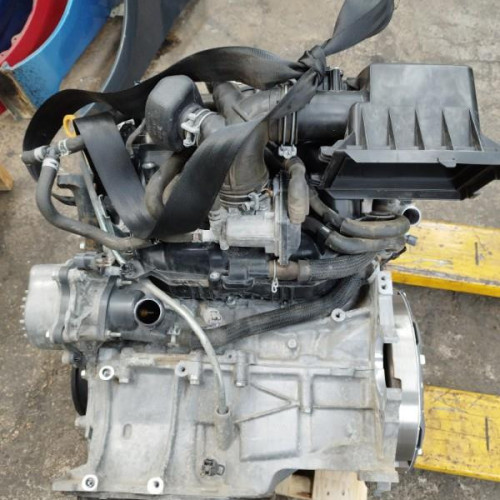 Moteur essence Toyota C-HR 1.8 hybrid (2016) 5 portes