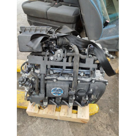 Moteur essence Toyota C-HR 1.8 hybrid (2016) 5 portes