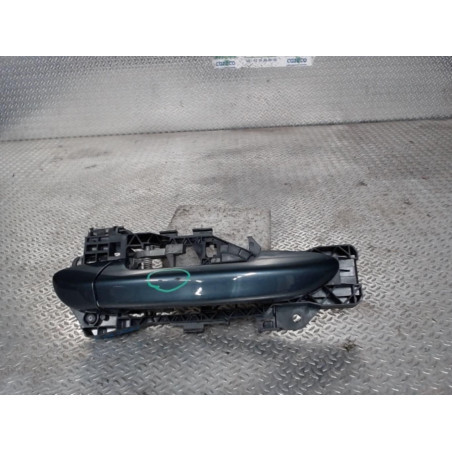 Poignee ext porte avd Vw PASSAT B6 2.0 tdi (2005-2009)