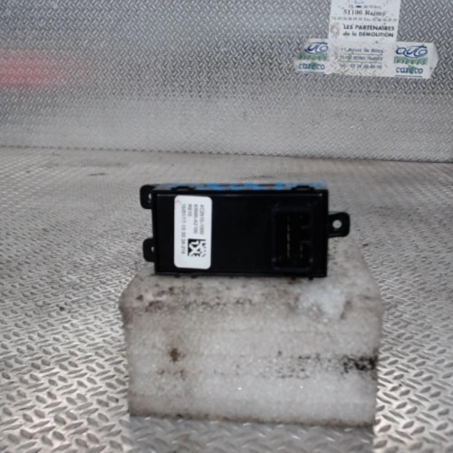Commande lève-glace porte avant droite KIA CEE-D 2  CEE-D 2 PHASE 2