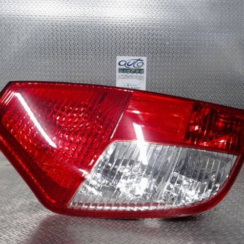 Feu arrière gauche Hyundai I10 I 1.2 (2011-2013)