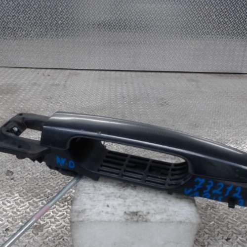 Poignee ext porte avd Toyota YARIS 1.4 d-4d (2005-2012)
