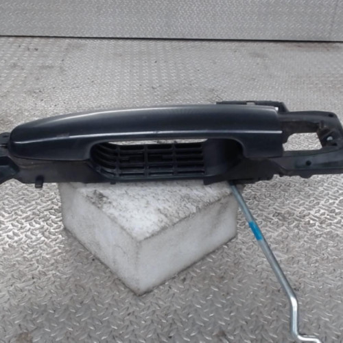 Poignee ext porte avg Toyota YARIS 1.4 d-4d (2005-2012)