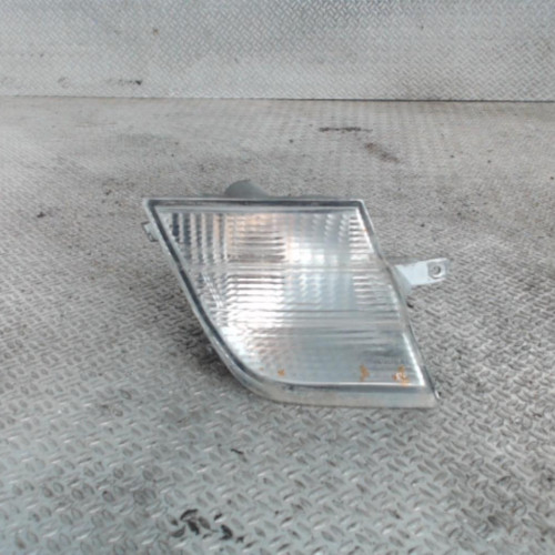Clignotant droit Nissan MICRA III 1.5 dci (2003-2010)