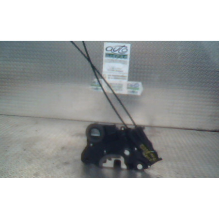 Serrure porte avg Toyota YARIS 1.4 d-4d (2005-2012)