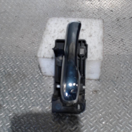 Poignee int porte avd Alfa romeo 147 1.6 16v t.spark eco (2001-2010)