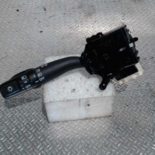 Commande clignotant Toyota COROLLA Verso 2.2 d-4d (2005-2009) 5 portes