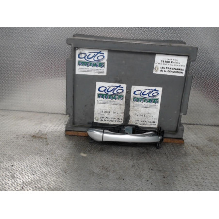 Poignee ext porte avd Mercedes-benz CLASSE C C 220 cdi (2003-2007)