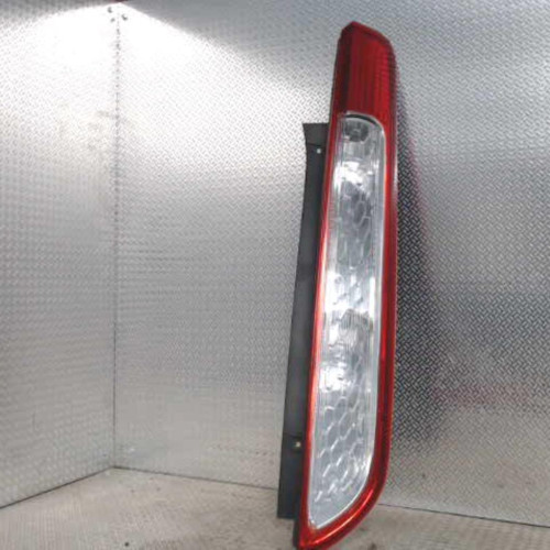 Feu arrière droit Ford FOCUS II 1.8 tdci (2005-2012)