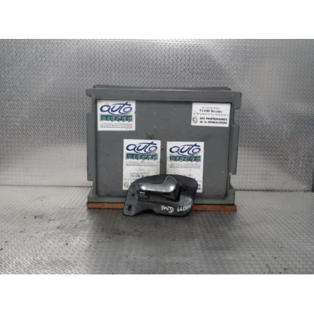 Poignee int porte avd Opel CORSA C 1.3 cdti (2003-2009)