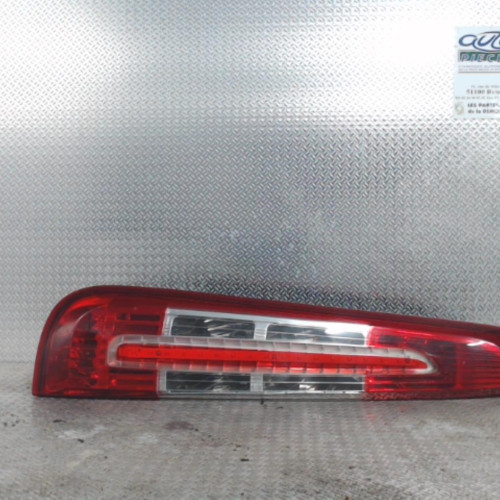 Feu arrière gauche FORD C-MAX 1  C-MAX 1 PHASE 2