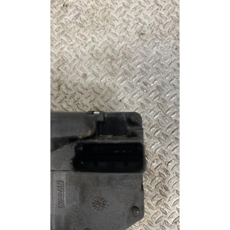 Serrure porte avd Nissan MICRA III 1.2 16v (2003-2010)