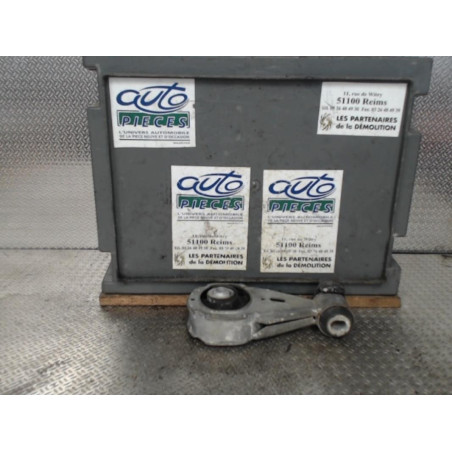 Support moteur Renault MEGANE III 3-5 portes 1.5 dci (2009) 5 portes