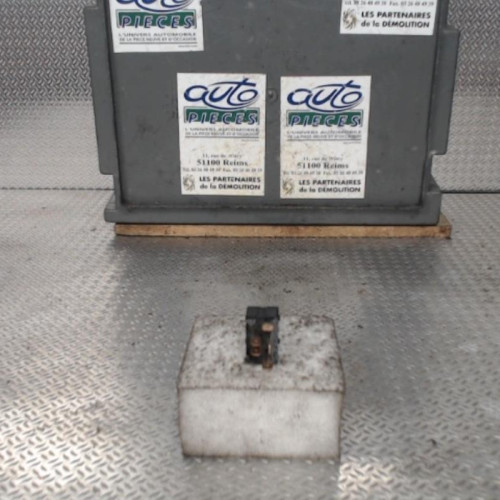Commande lève-glace porte avant droite Audi A4 B5 1.6 (1994-2000)
