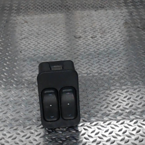Commande lève-glace porte avant gauche Opel MERIVA A Monospace 1.7 cdti (2003-2010)