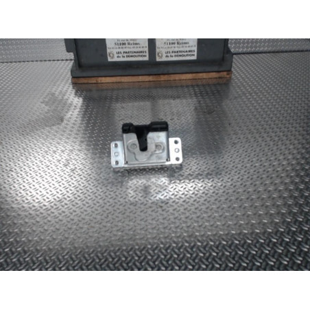 Poignee ext hayon Opel MERIVA A Monospace 1.7 cdti (2003-2010)