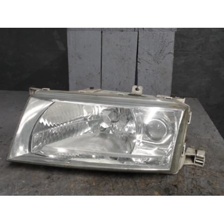 Phare gauche Skoda OCTAVIA I Combi 1.9 tdi (1998-2010)