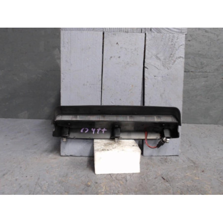 Feux stop supplementaire Opel CORSA C 1.7 di (2000-2009)