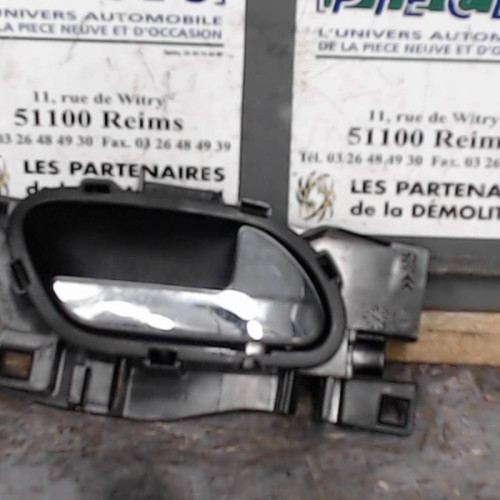 Poignee int porte avg Citroën DS3 1.6 hdi 110 (2009-2015)