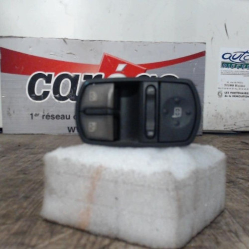 Commande lève-glace porte avant gauche Opel CORSA D 1.3 cdti (2006-2014) 3 portes