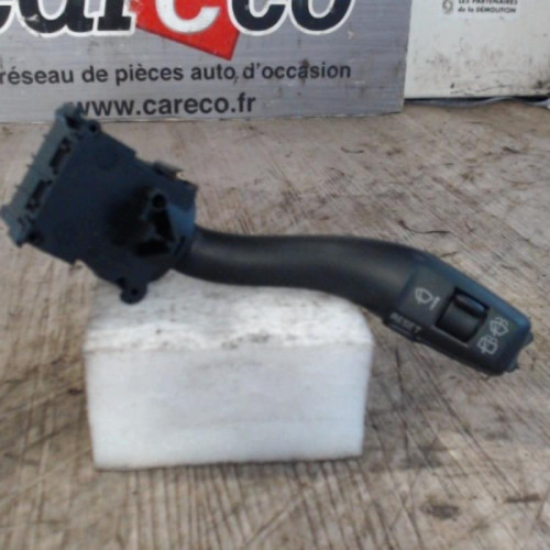 Commande essuie glace Audi A4 B6 Avant 1.9 tdi (2001-2004)