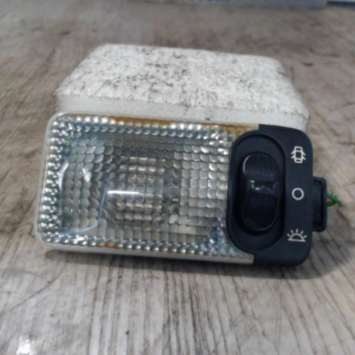 Plafonnier Peugeot PARTNER Monospace 2.0 hdi (2000-2008) 3 portes