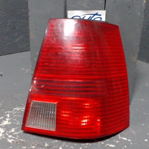 Feu arrière droit Vw BORA Variant 1.9 tdi (1999-2001)