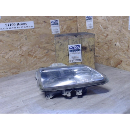 Phare droit Renault LAGUNA I 1.8 (1995-2001)